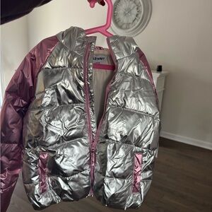 Old Navy Kids Metallic Silver and Pink Puffer Jacket size 10-12 New